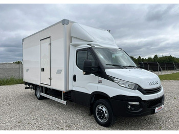 Fourgon grand volume IVECO Daily