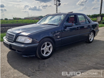 Voiture MERCEDES-BENZ