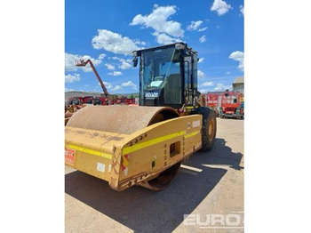 Compacteur CATERPILLAR