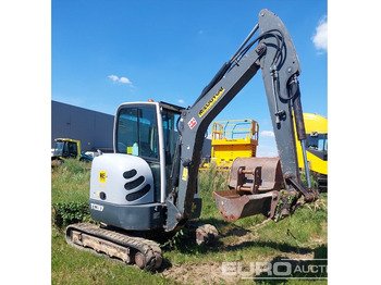 Mini pelle TEREX