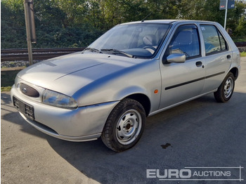 Voiture FORD