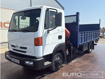 Camion plateau NISSAN