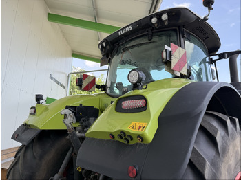 Tracteur agricole Claas Axion 960: photos 3
