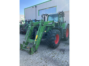 Tracteur agricole FENDT 718 Vario