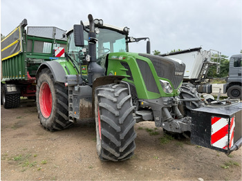 Tracteur agricole FENDT 828 Vario