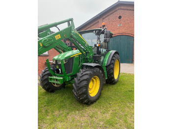 Tracteur agricole JOHN DEERE 5100M