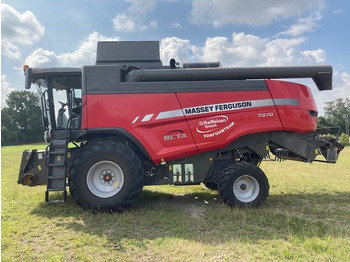 Moissonneuse-batteuse MASSEY FERGUSON
