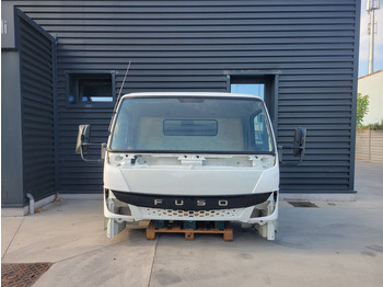 Cabine et intérieur MITSUBISHI