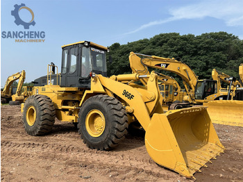Chargeuse sur pneus CATERPILLAR 966F