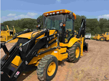 Tractopelle JCB 3CX: photos 4