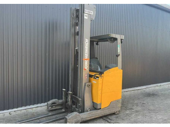 Chariot à mât rétractable JUNGHEINRICH ETV