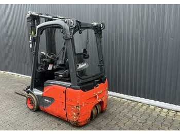 Chariot élévateur électrique Linde E16C-02: photos 3