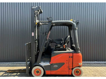 Chariot élévateur électrique Linde E16PH-02: photos 2