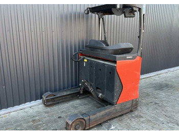 Chariot à mât rétractable LINDE R14