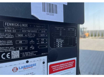 Chariot à mât rétractable Linde R14X: photos 4 Chariot à mât rétractable Linde R14X: photos 4