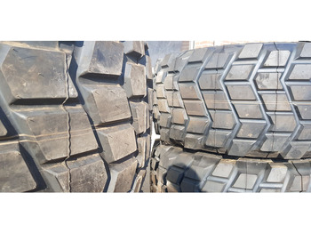 Pneus et jantes neuf Michelin xs: photos 3