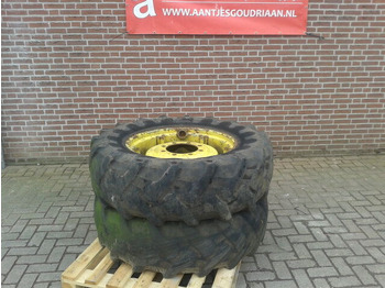 Pneus et jantes PIRELLI