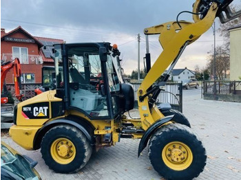 Chargeuse sur pneus CATERPILLAR