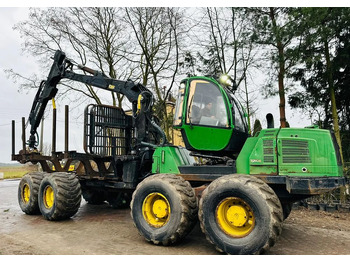 Porteur John Deere 1910E: photos 2 Porteur John Deere 1910E: photos 2