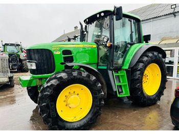Tracteur agricole JOHN DEERE 6830