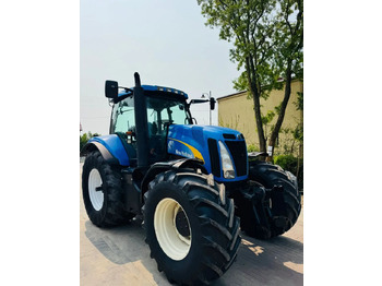 Tracteur agricole NEW HOLLAND T8040