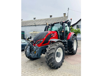 Tracteur agricole VALTRA T154
