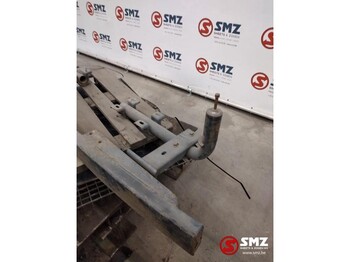 Pare-chocs pour Camion Iveco Occ Bumperbalk vooraan Stralis: photos 2