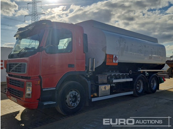 Camion citerne VOLVO FM 300