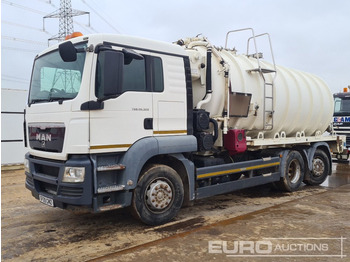 Camion citerne MAN TGS 26.320