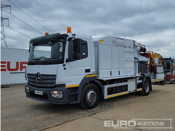 Camion citerne MERCEDES-BENZ
