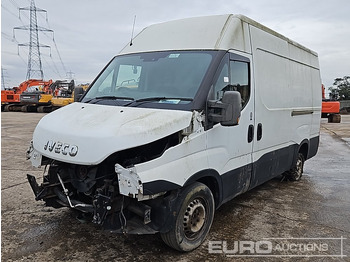 Fourgon utilitaire IVECO Daily