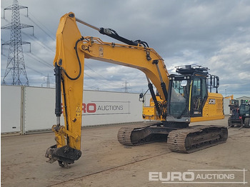 Pelle sur chenille JCB 220X