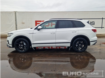 SUV 2020 Volkswagen Touareg: photos 2