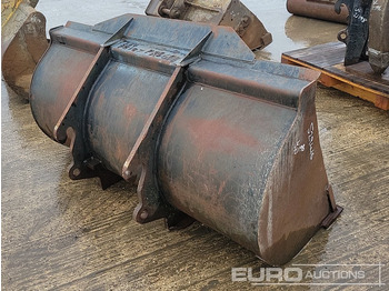 Godet 70" Loading Bucket to suit Telehandler: photos 5