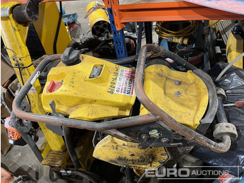 Travaux routiers BOMAG