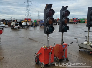 Remorque porte engin Pike 2 Way Traffic Light: photos 3 Remorque porte engin Pike 2 Way Traffic Light: photos 3