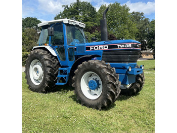 Tracteur agricole FORD