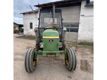 Tracteur agricole John Deere 2140: photos 5 Tracteur agricole John Deere 2140: photos 5