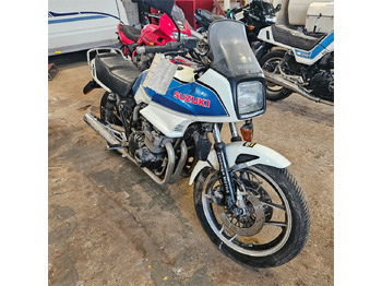 Motocyclette SUZUKI