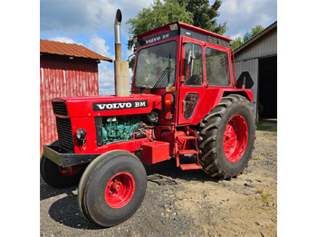 Tracteur agricole VOLVO