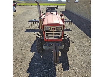 Tracteur communal Yanmar 1510 D: photos 2
