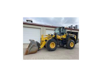 Chargeuse sur pneus KOMATSU WA380-8