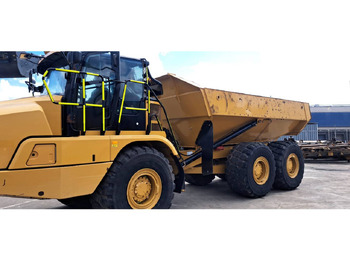 Tombereau articulé CATERPILLAR 730