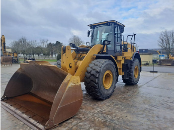 Chargeuse sur pneus CATERPILLAR 950M