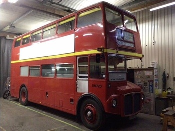 Bus à impériale AEC ROUTEMASTER RM - height 4 metres: photos 2