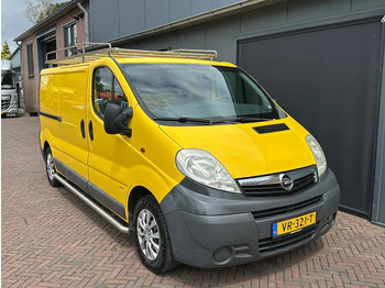 Fourgonnette OPEL Vivaro