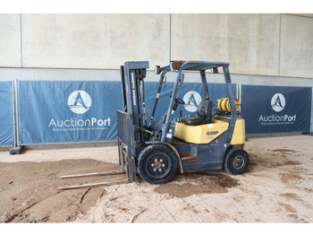 Chariot élévateur à gaz DAEWOO