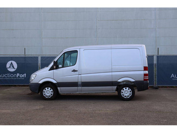 Fourgon utilitaire Mercedes-Benz Sprinter: photos 3