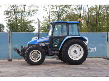 Tracteur agricole NEW HOLLAND