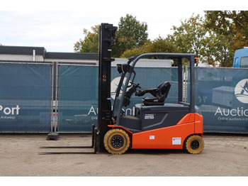 Chariot élévateur électrique TOYOTA